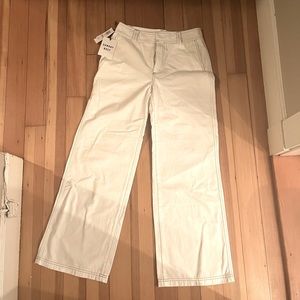 Aritzia Sunday’s Best Lexi Pant, Never Worn, white with brown stitching